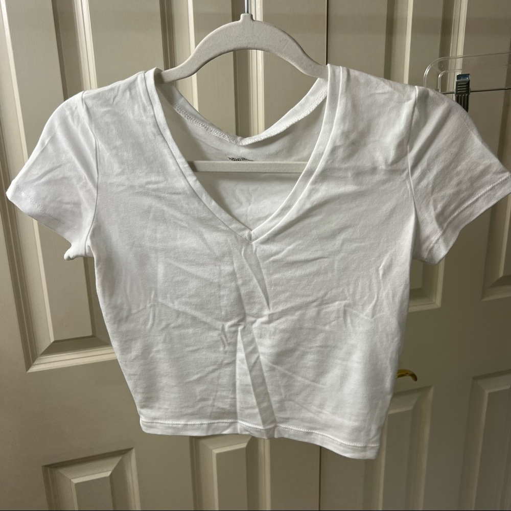 White T-shirt crop top